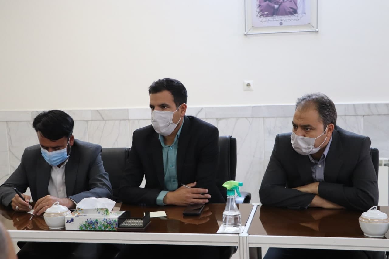 دیدار مدیرعامل سازمان همیاری شهرداریهای استان با مسئولان شهری مشکان