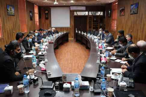 نشست هم اندیشی مسوولان سازمان همیاری با مدیران شهری شهرستانهای فیروزه، زبرخان و نیشابور