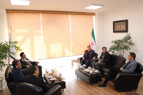 نشست مشترک مدیرعامل سازمان همیاری با فرماندار و شهرداران زبرخان