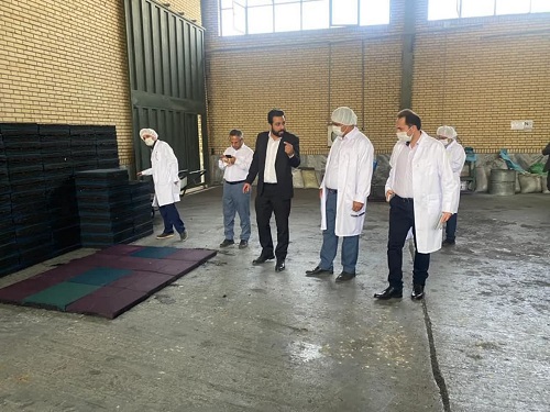 بازدید مدیران محیط زیست و پسماند شهرداریهای مازندران از کارخانه بازیافت لاستیک سازمان همیاری