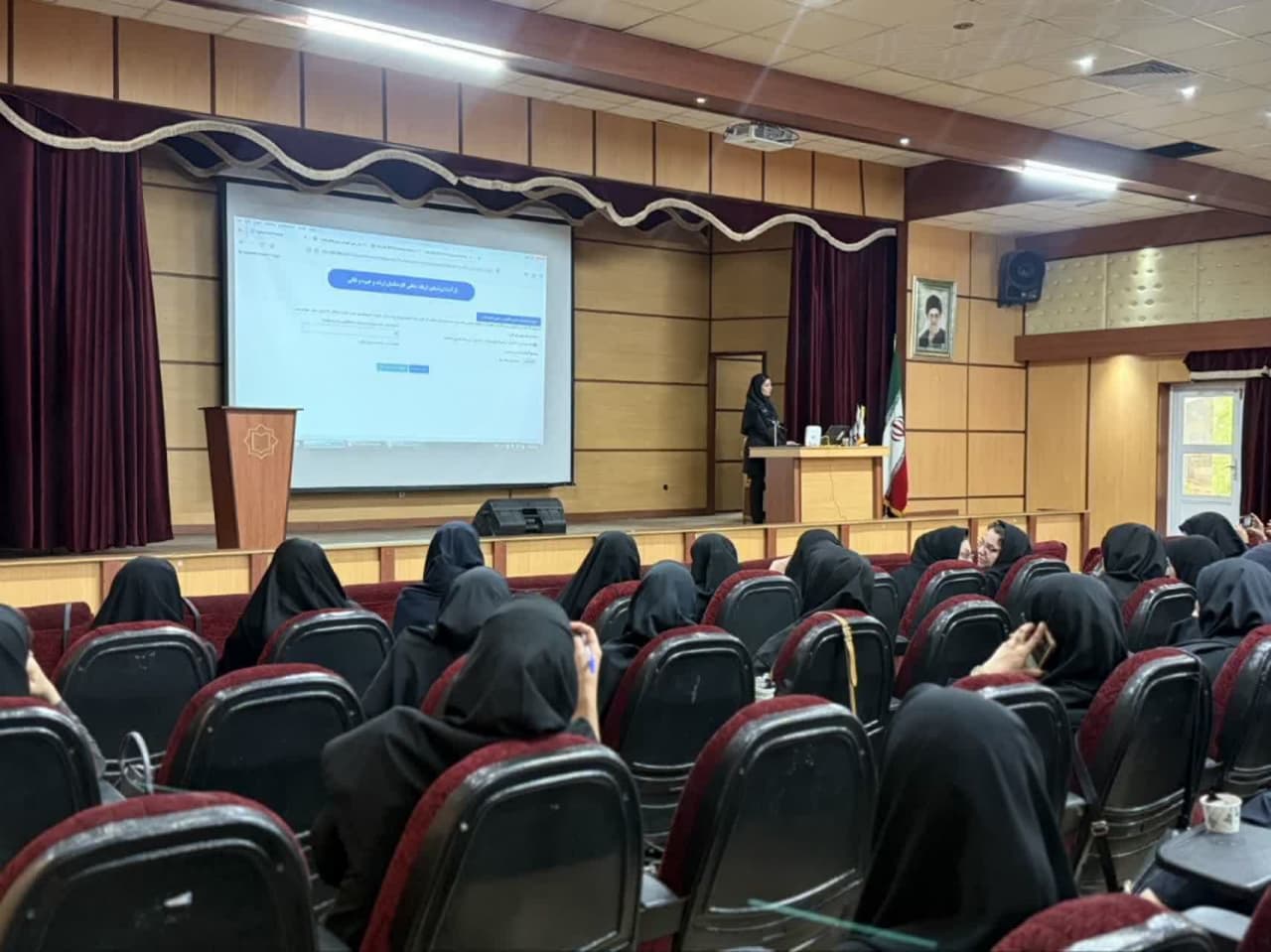 برگزاری دوره آموزشی «احکام کارگزینی و ارتقای شغلی در بستر APN» ویژه پرسنل شهرداری‌های استان