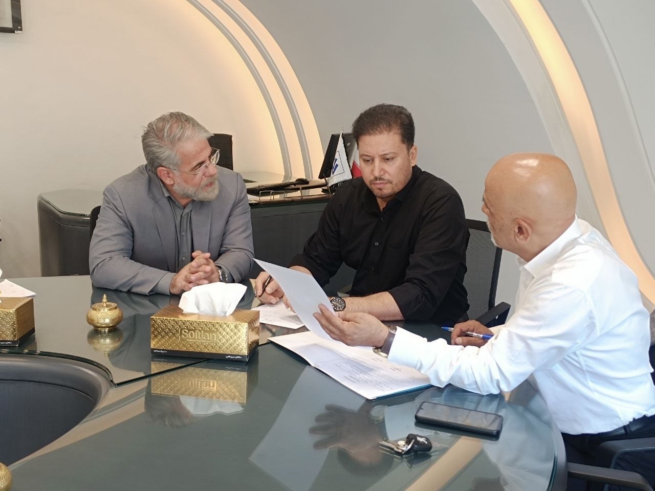 جلسه هیئت‌مدیره شرکت همیار سازه توس با حضور مدیرعامل سازمان همیاری برگزار شد