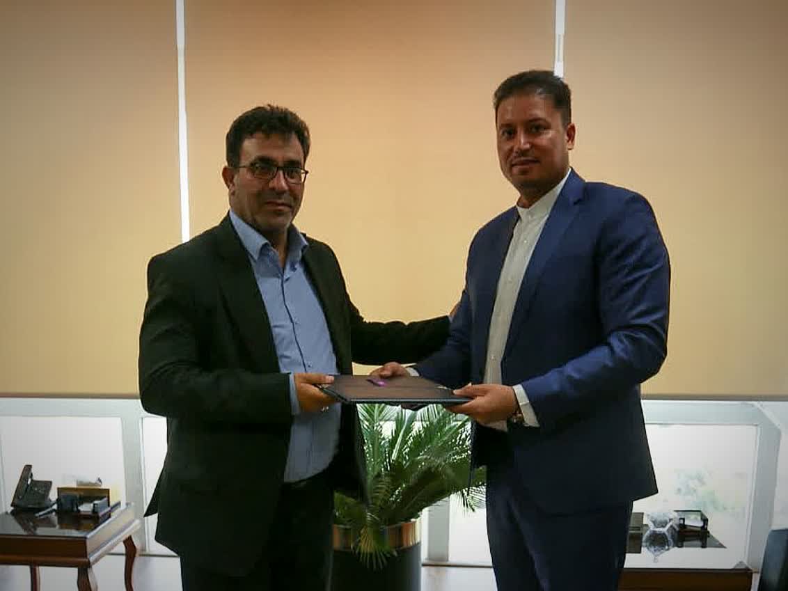 تجلیل مدیرعامل سازمان همیاری از شهردار کاشمر