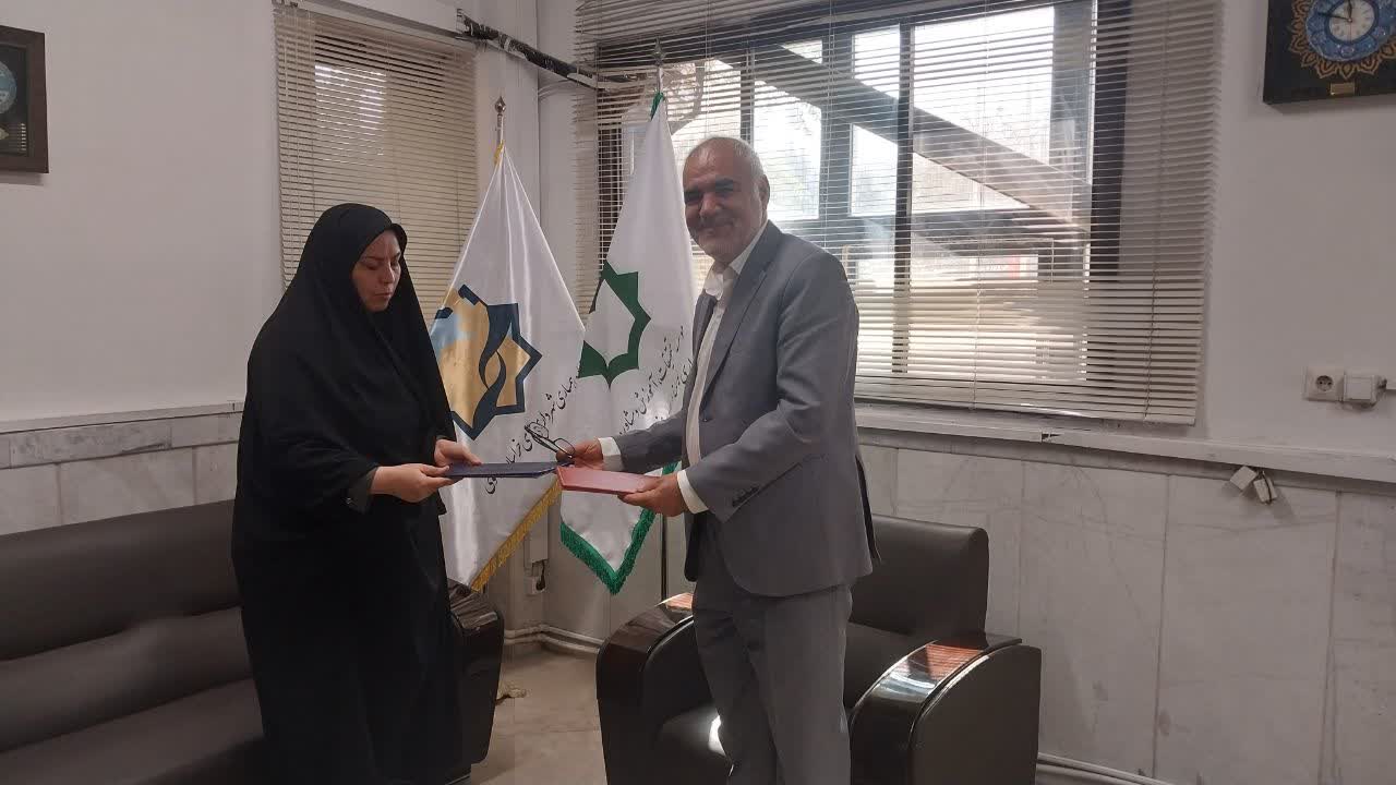 تفاهم نامه موسسات آموزشی شهرداریهای خراسان رضوی و سانا صنعت گناباد منعقد شد