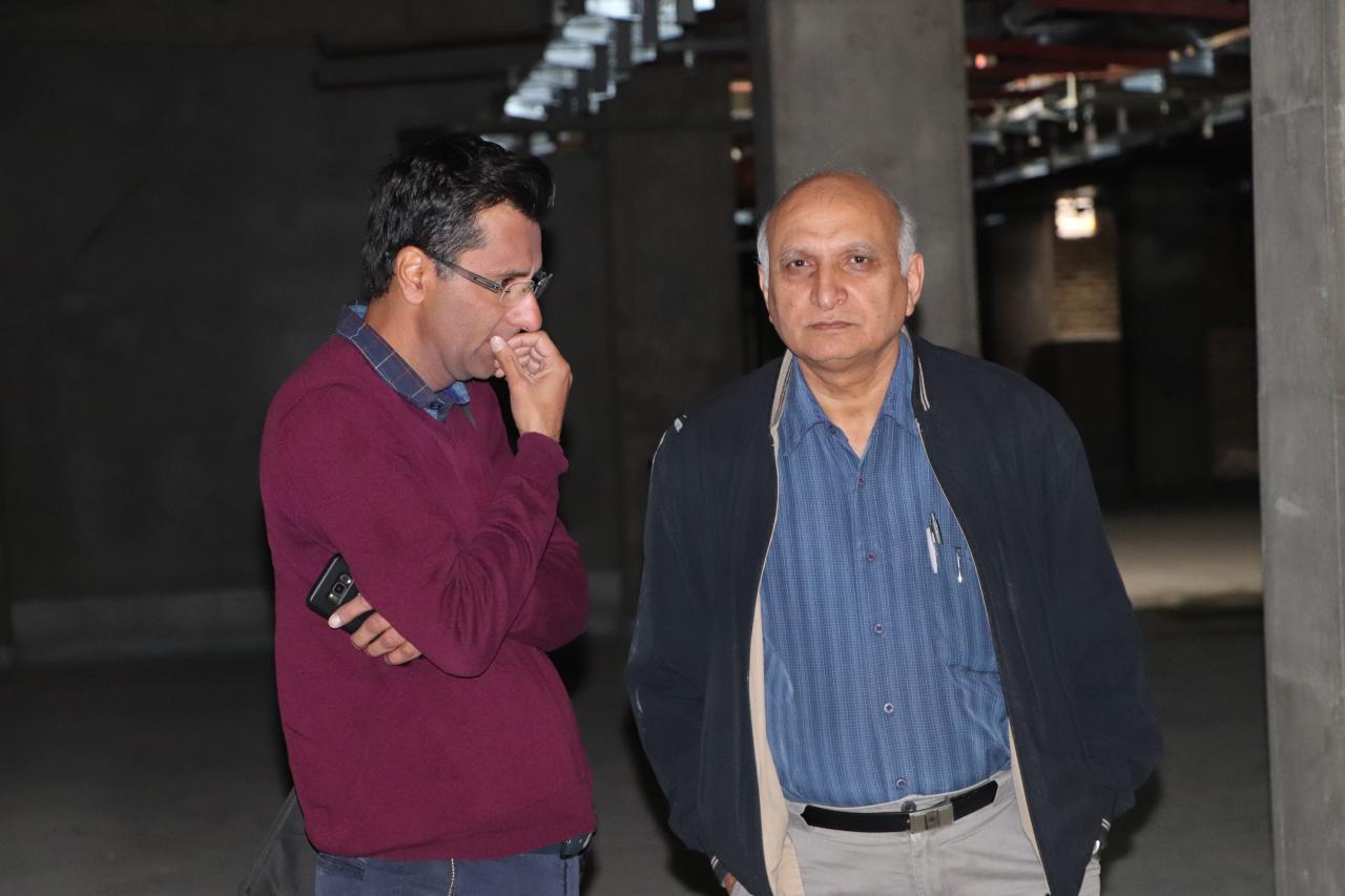 بازدید دکتر کاظمی معاون شهردار از مراحل احداث پروژه پارکینگ غیر سطحی مجد توسط شرکت همیار سازه توس