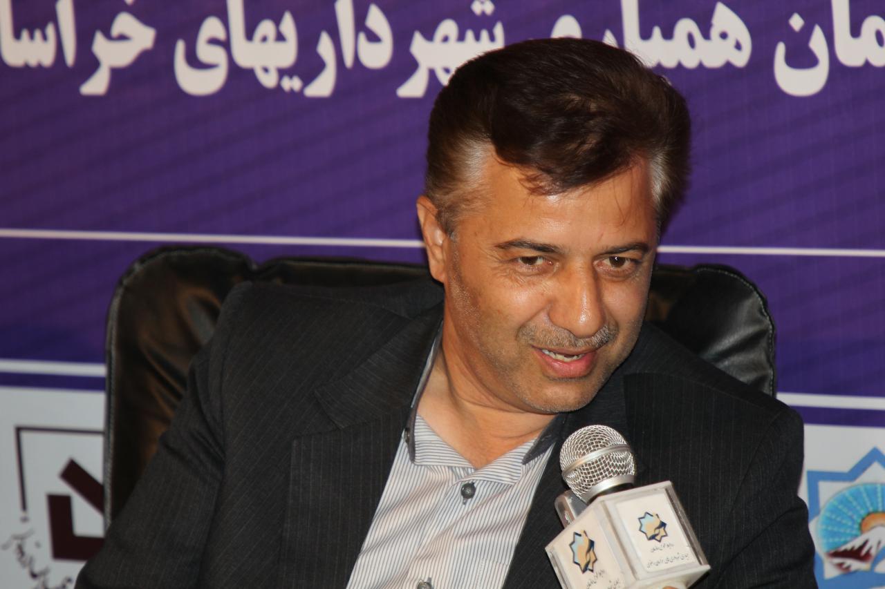 بازدید شهرداران بیدخت،تربت حیدریه و کلات از نمایشگاه گل و گیاه مشهد