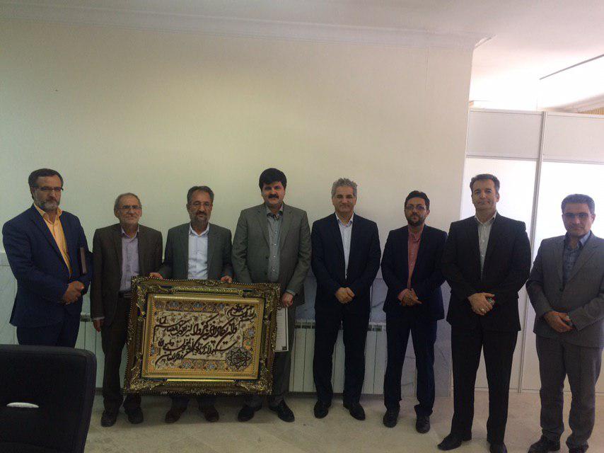 جلسه مشترک مدیرعامل و معاونان با اعضای شورای استان